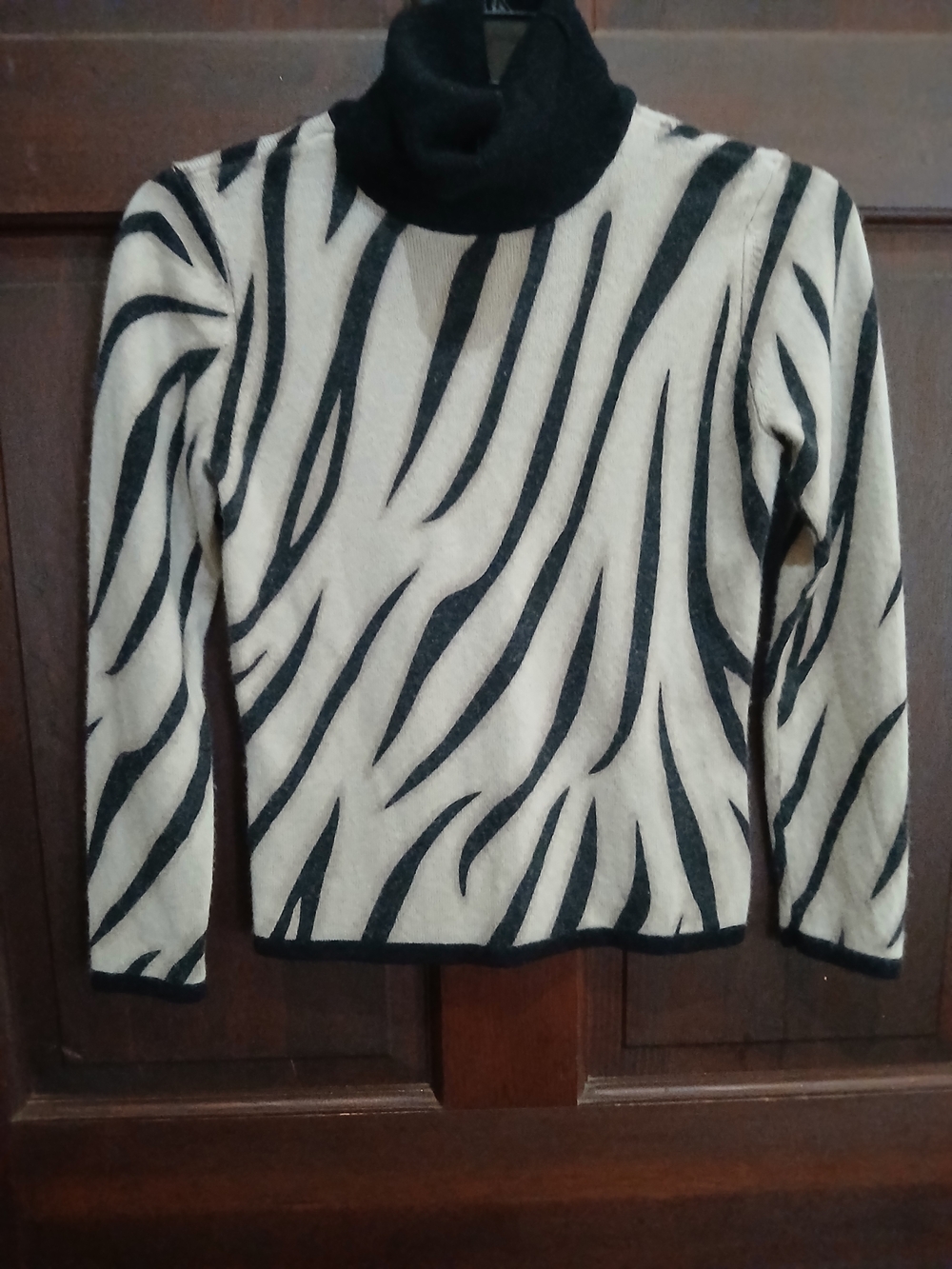 Talbots Vintage Black & White Zebra-Print Turtleneck Sweater Cashmere And Silk P